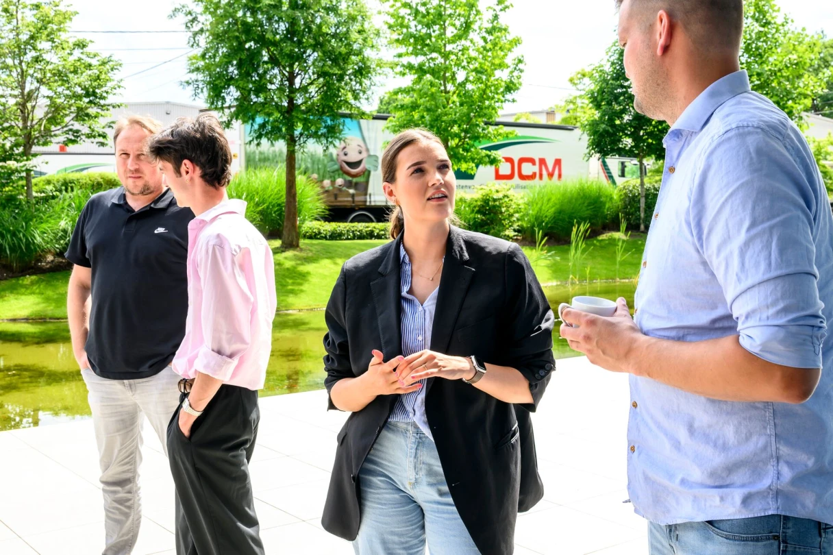 Header image alt